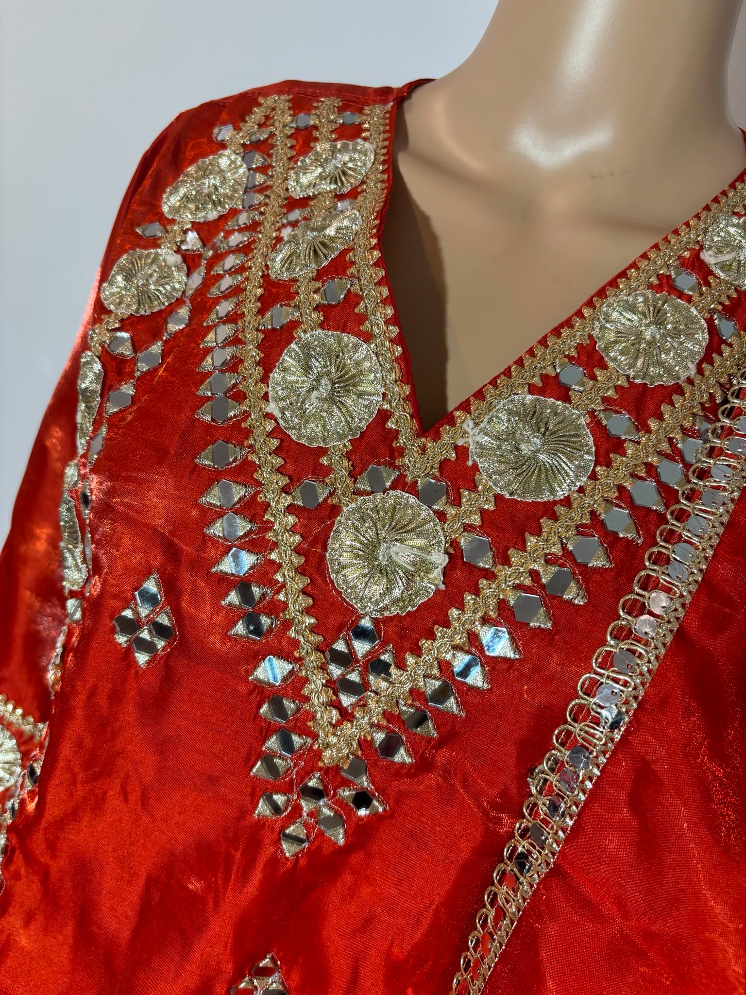 Luxury Silk Blend Salwar Suit Set with Heavy Mirror &Traditional Gotta Work