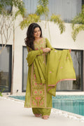 Chinon Silk Kurta and Pant Set with Zari and Thred Embroidery Work